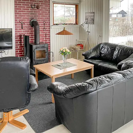 Lovely In With Sauna בית נופש